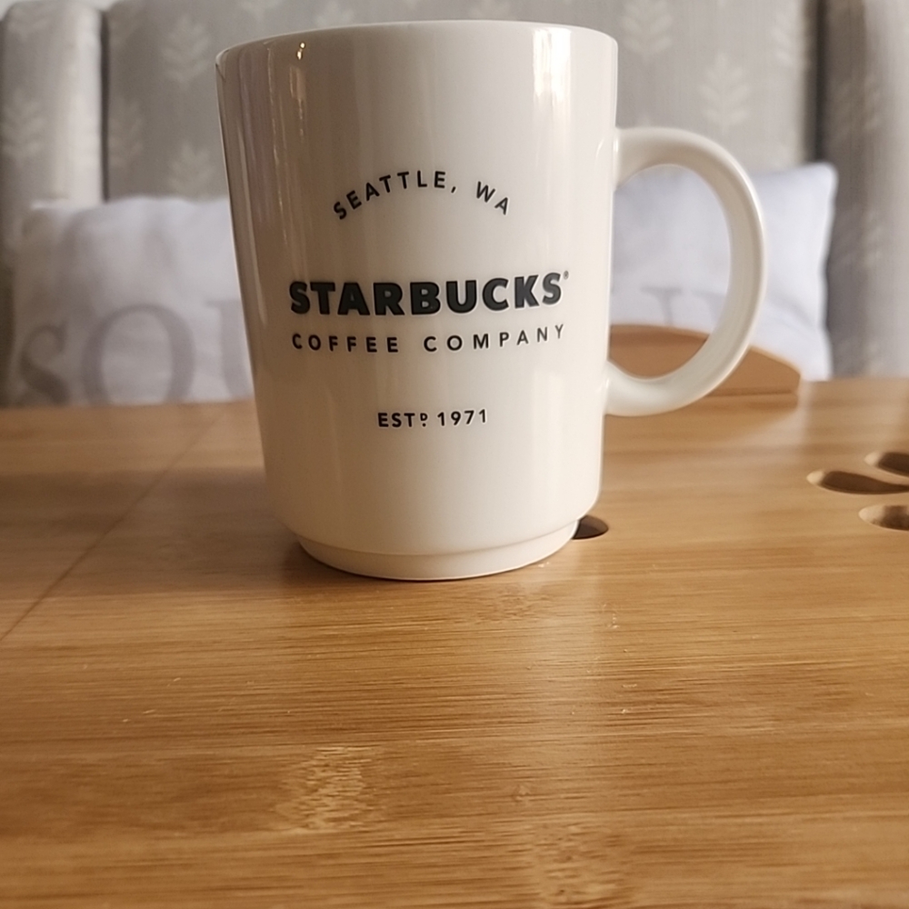 Starbucks Est. Coffee Cup Series 2018
